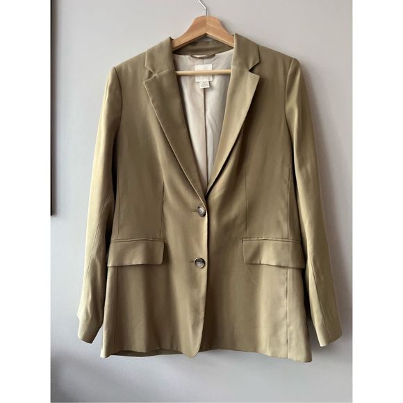 H&M Blazer - Picture 2 of 4